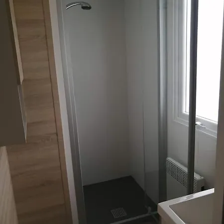 Mobil-home Dans Parc Residentiel 6-8 Pers